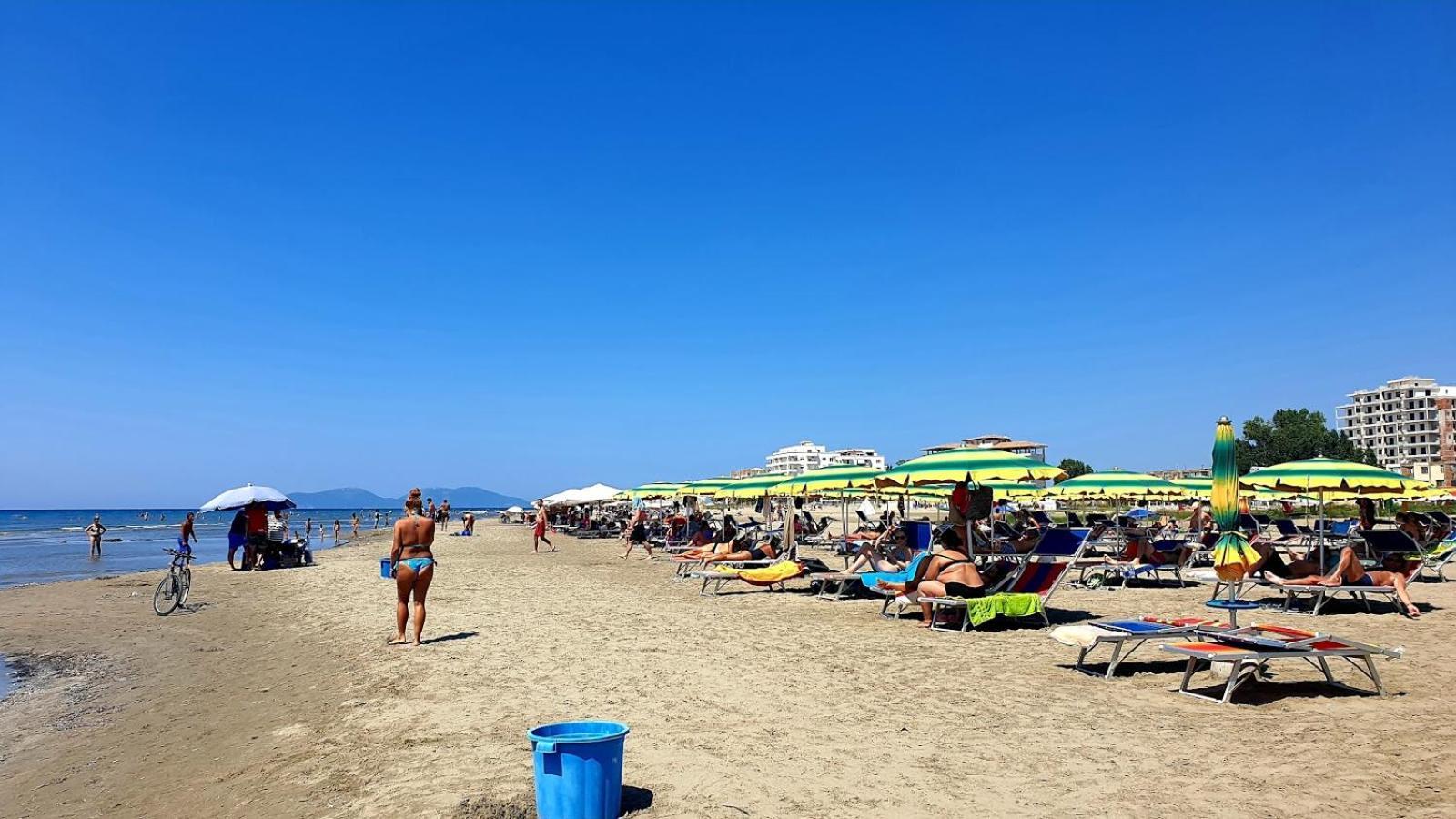 Vila Green Relax Vlorë Exterior foto